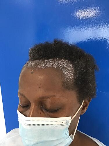 Dr. Bisanga - AFRO 2400 FUT - 0 - 8 Months photo